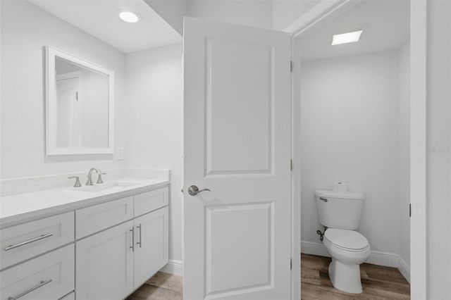 960 STARKEY ROAD 8106, Largo, FL 33771