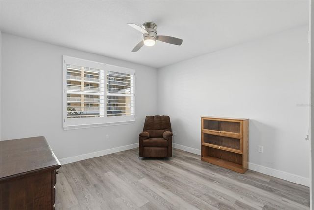 960 STARKEY ROAD 8106, Largo, FL 33771