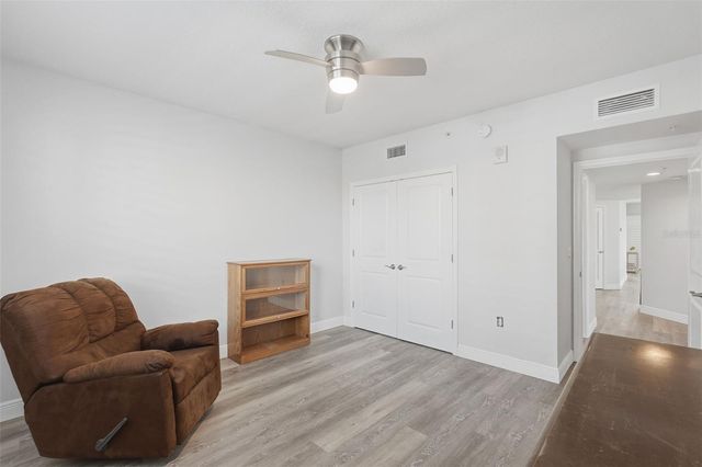 960 STARKEY ROAD 8106, Largo, FL 33771