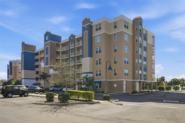 960 STARKEY ROAD 8106, Largo, FL 33771