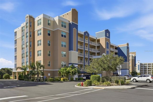 960 STARKEY ROAD 8106, Largo, FL 33771