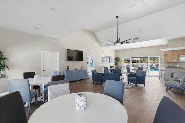 960 STARKEY ROAD 8106, Largo, FL 33771