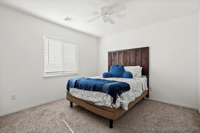 2035 E 138th Place S, Bixby, OK 74008