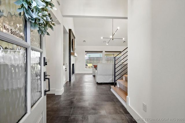 2035 E 138th Place S, Bixby, OK 74008