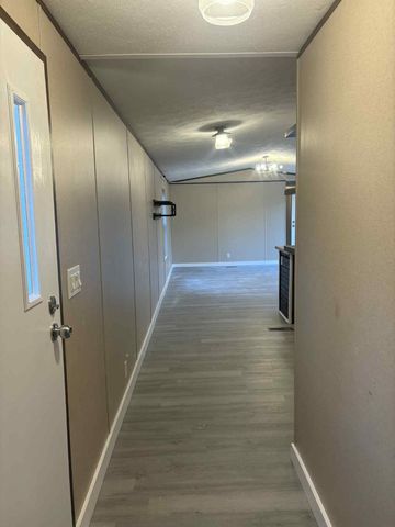 232 N Raphael Road, Defuniak Springs, FL 32433