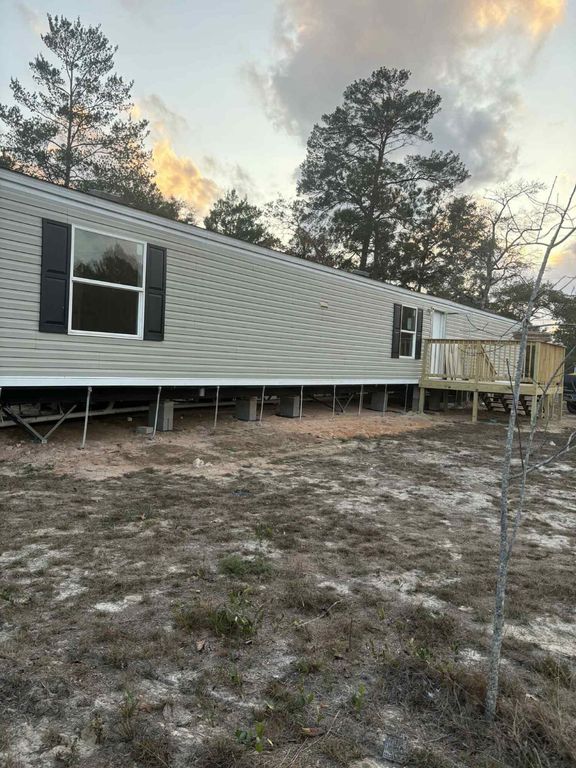 232 N Raphael Road, Defuniak Springs, FL 32433