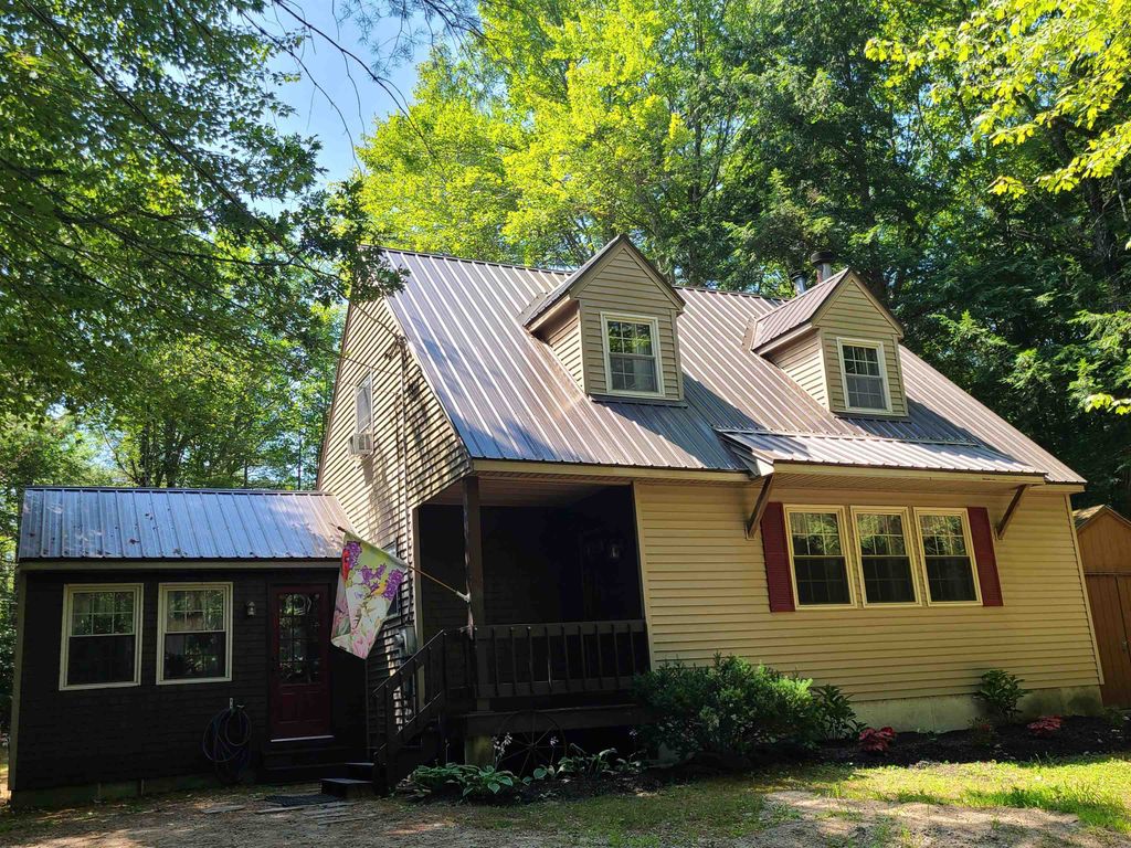 106 Heron Cove Road, Wakefield, NH 03872