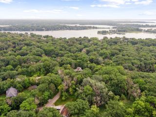 000 Park Drive, Orono, MN 55364