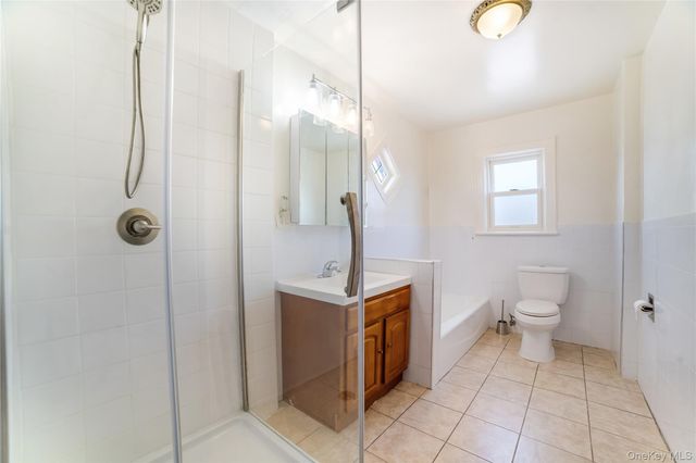 119-23 177th Place, Saint Albans, NY 11434