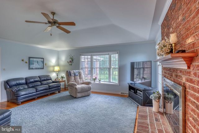 318 DETJEN DR, Hockessin, DE 19707
