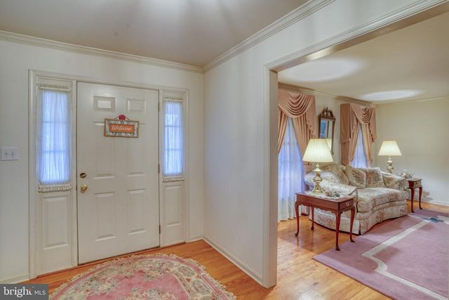 318 DETJEN DR, Hockessin, DE 19707