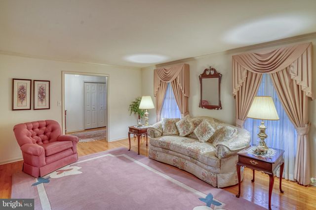 318 DETJEN DR, Hockessin, DE 19707