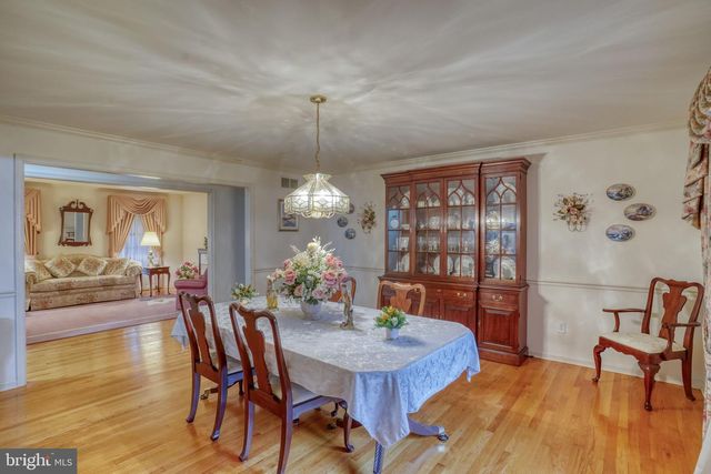 318 DETJEN DR, Hockessin, DE 19707