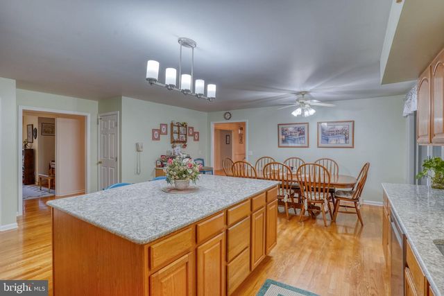 318 DETJEN DR, Hockessin, DE 19707