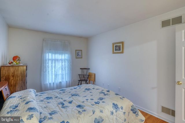 318 DETJEN DR, Hockessin, DE 19707