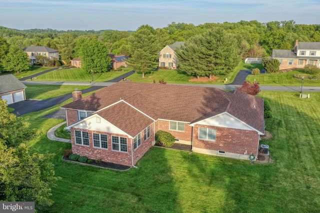 318 DETJEN DR, Hockessin, DE 19707