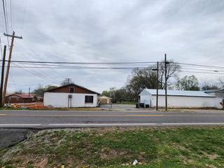 1513 W 7th St, Hopkinsville, KY 42240