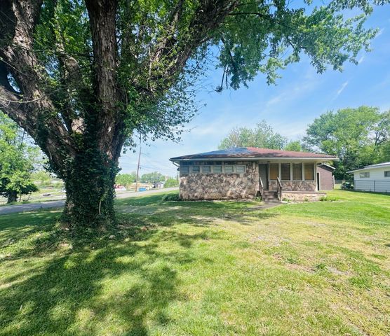 422 Harmon Heights, Stanford, KY 40484