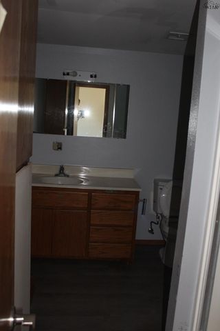 5817 FM 1206, Iowa Park, TX 76367