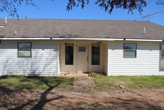 5817 FM 1206, Iowa Park, TX 76367