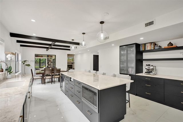 9901 SW 79th Ave, Miami, FL 33156