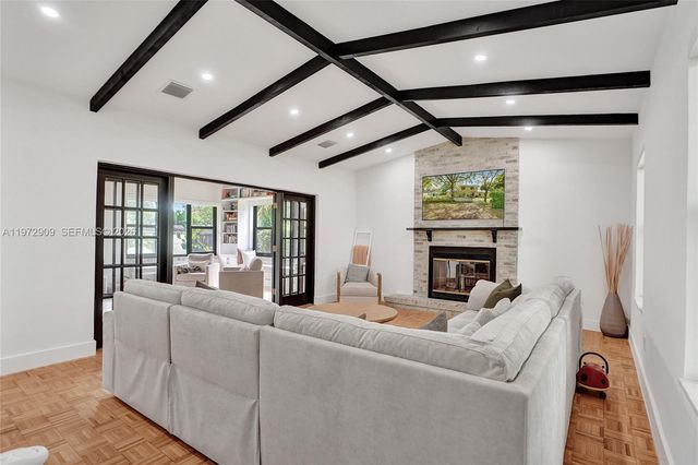 9901 SW 79th Ave, Miami, FL 33156