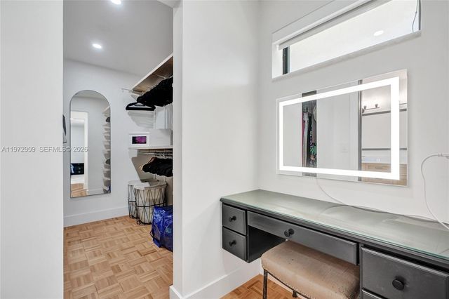 9901 SW 79th Ave, Miami, FL 33156