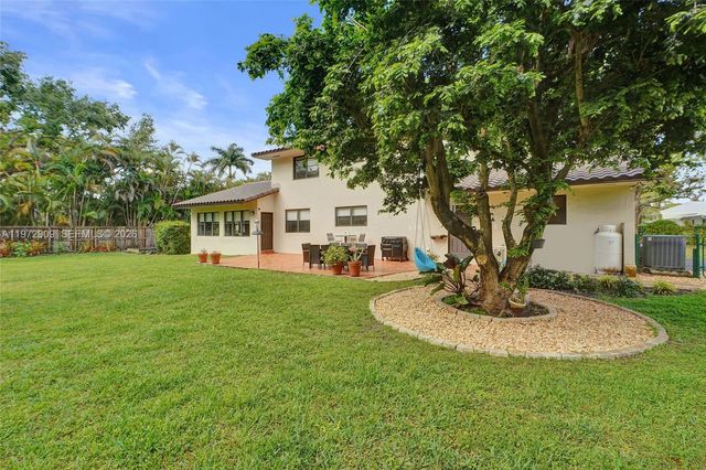 9901 SW 79th Ave, Miami, FL 33156