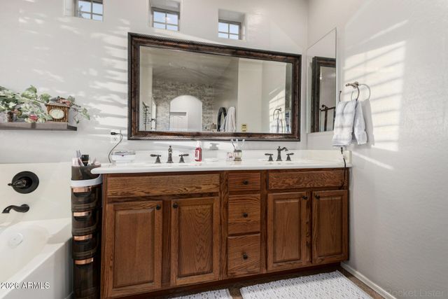 12134 W LONE TREE Trail, Peoria, AZ 85383