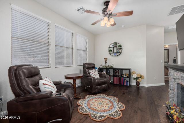 12134 W LONE TREE Trail, Peoria, AZ 85383