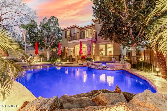 12134 W LONE TREE Trail, Peoria, AZ 85383