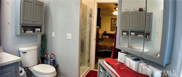 10975 Decker, Oak Hills, CA 92344