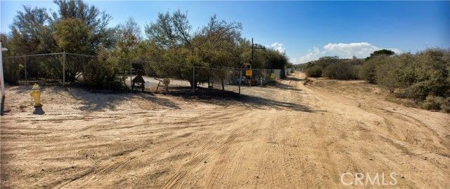 10975 Decker, Oak Hills, CA 92344