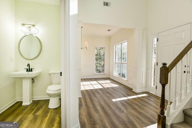 2301 Wickingham Drive NE, Marietta, GA 30066