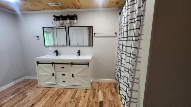 5270 Highway 2141, Hustonville, KY 40437