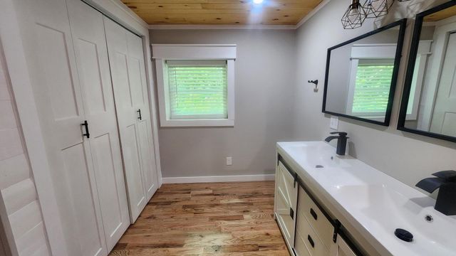 5270 Highway 2141, Hustonville, KY 40437