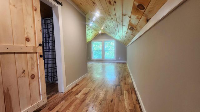 5270 Highway 2141, Hustonville, KY 40437