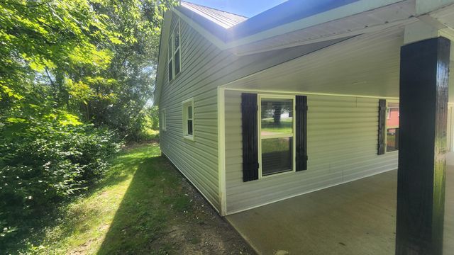 5270 Highway 2141, Hustonville, KY 40437