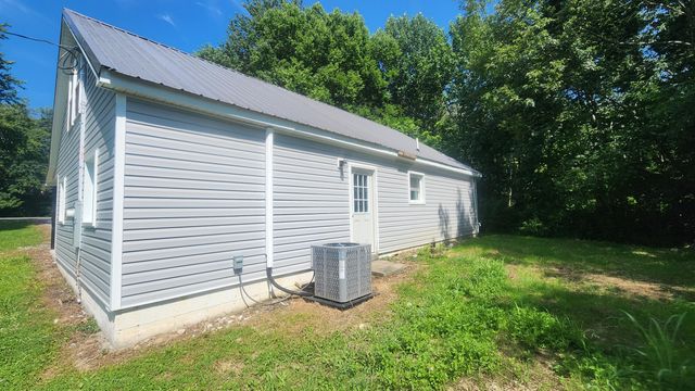 5270 Highway 2141, Hustonville, KY 40437