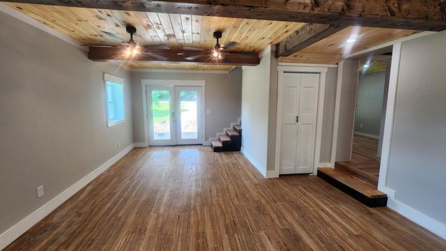 5270 Highway 2141, Hustonville, KY 40437