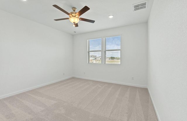 148 Green Berets BND, Jarrell, TX 76537
