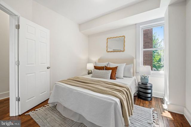 517 E 35TH ST, Baltimore, MD 21218