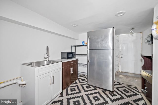 517 E 35TH ST, Baltimore, MD 21218