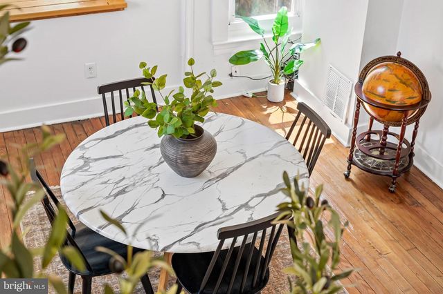 517 E 35TH ST, Baltimore, MD 21218