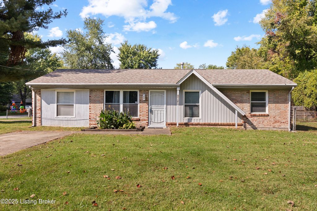 7520 Blue Wing Dr, Louisville, KY 40258