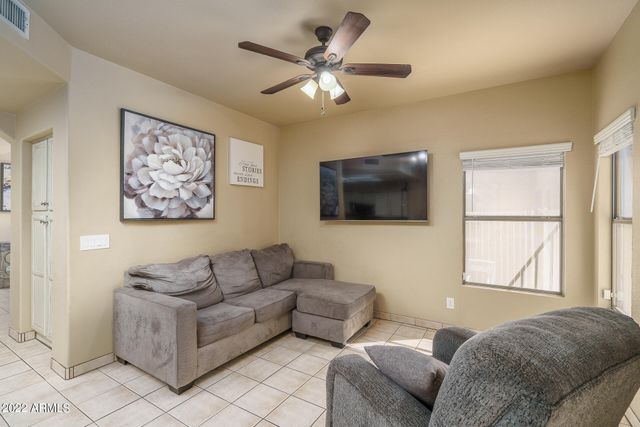 1315 W ESCUDA Road, Phoenix, AZ 85027