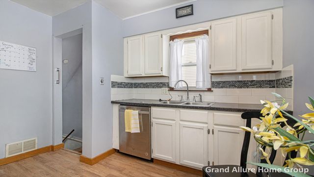 3650 Milan Avenue Sw, City Of Wyoming, MI 49509