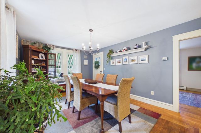 555 Sharps Lot Rd, Swansea, MA 02777