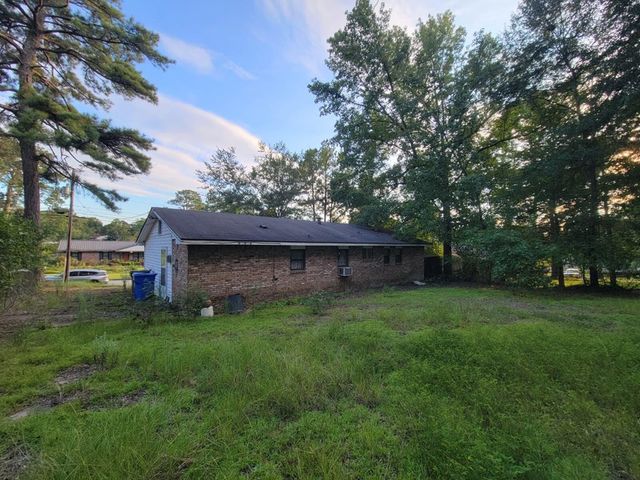 6629 Playfield Drive, Columbus, GA 31907