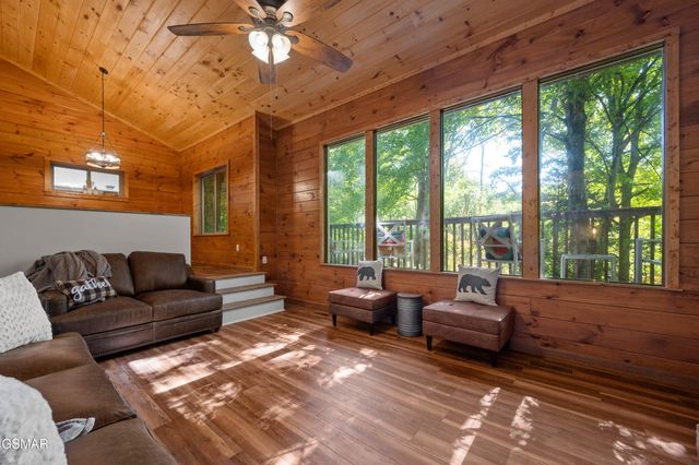 4357 Boogertown Road, Sevierville, TN 37876